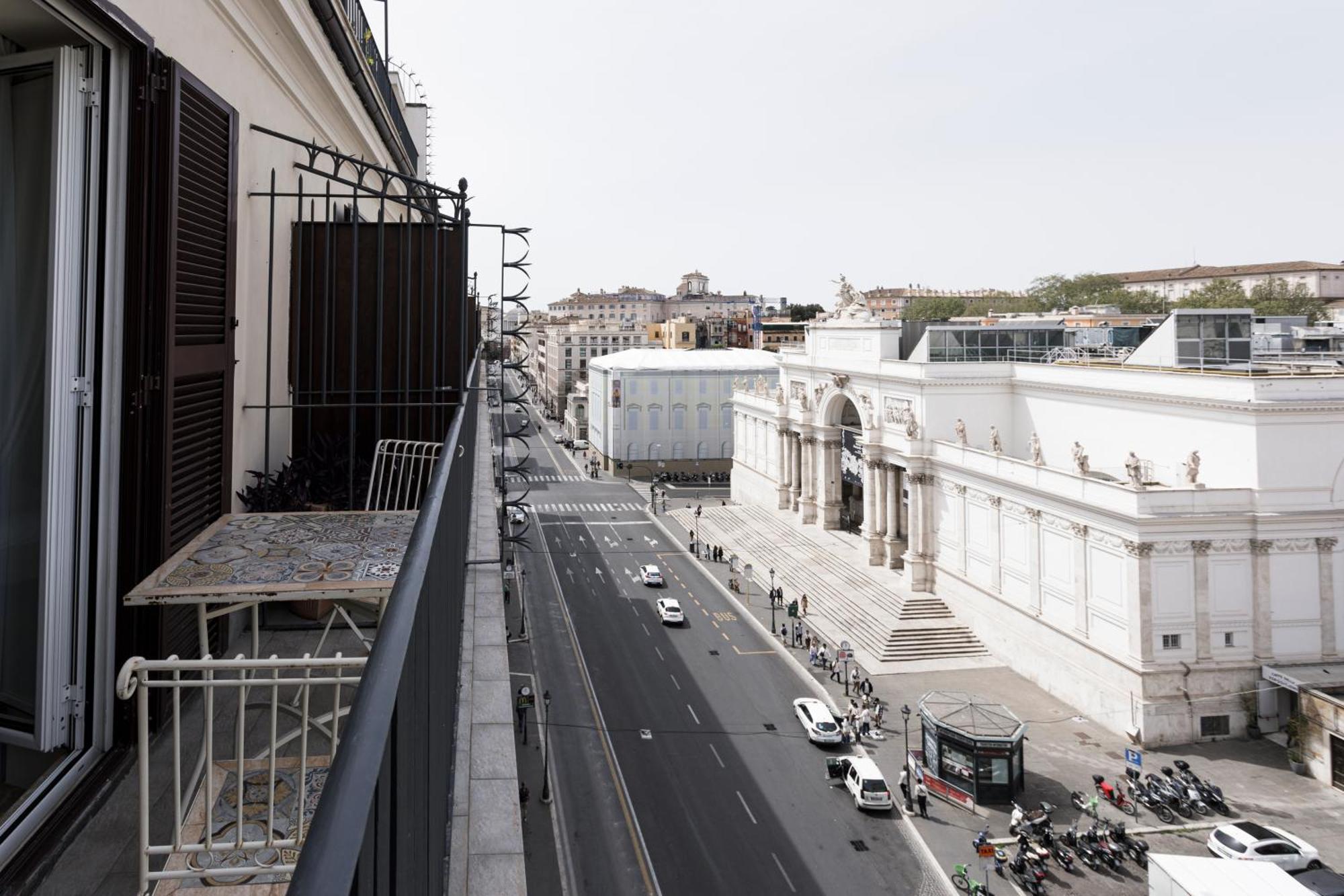 Glam Luxury Rome Hotel Exterior photo